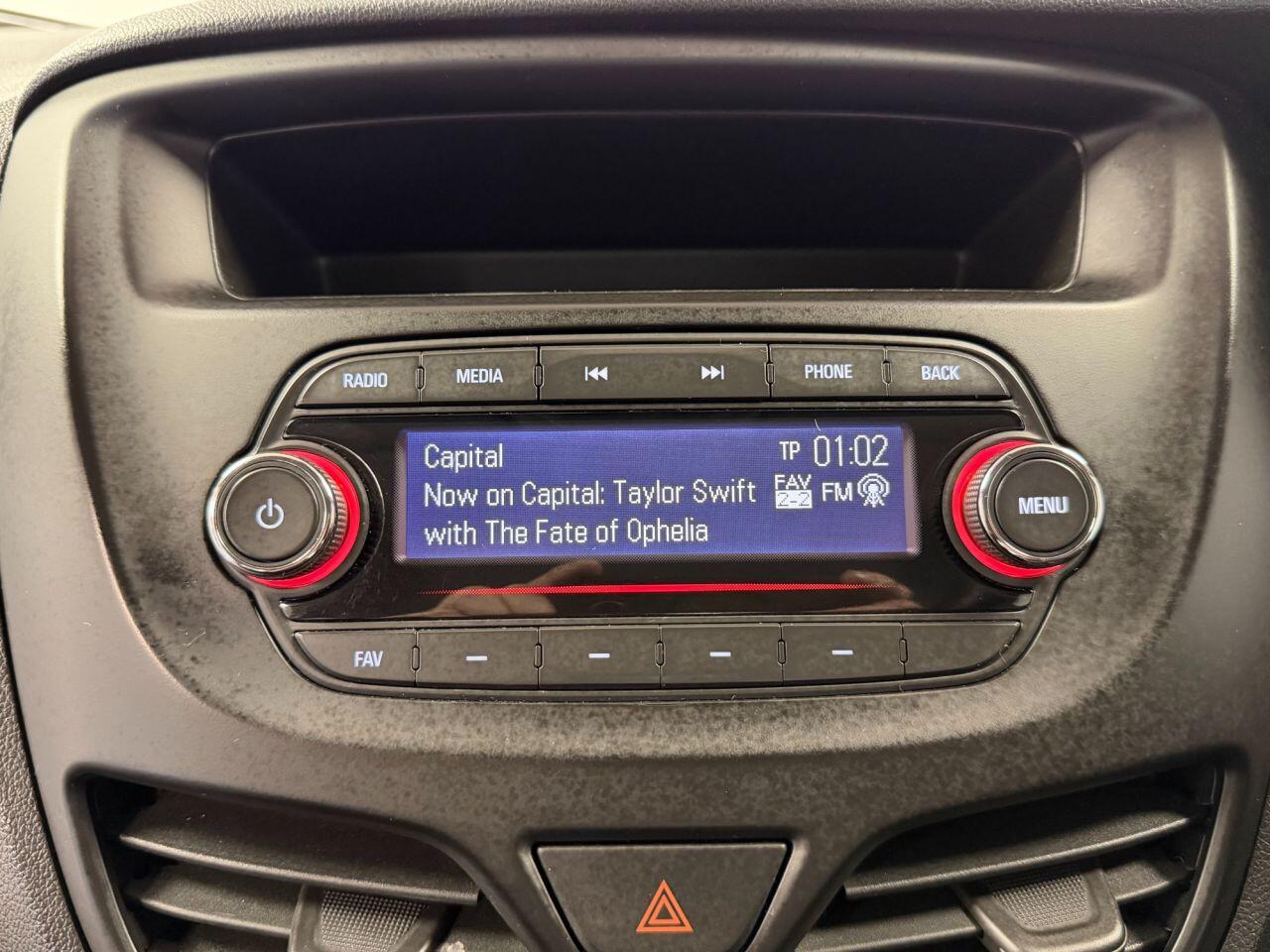 Used Vauxhall Viva 2017 for sale - 76700860: Photo 16