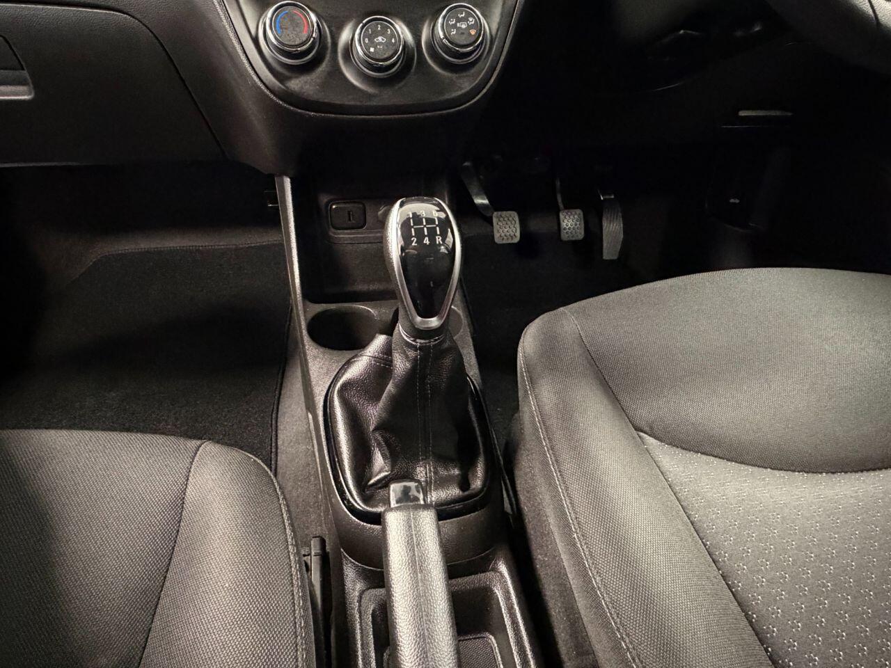 Used Vauxhall Viva 2017 for sale - 76700860: Photo 17