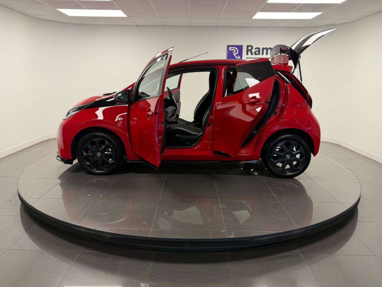 Used Toyota AYGO 2020 for sale - 77505995: Photo 30