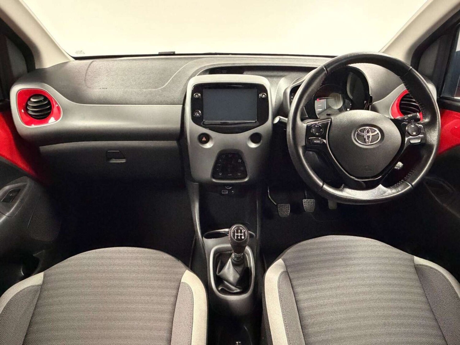 Used Toyota AYGO 2020 for sale - 77505995: Photo 8