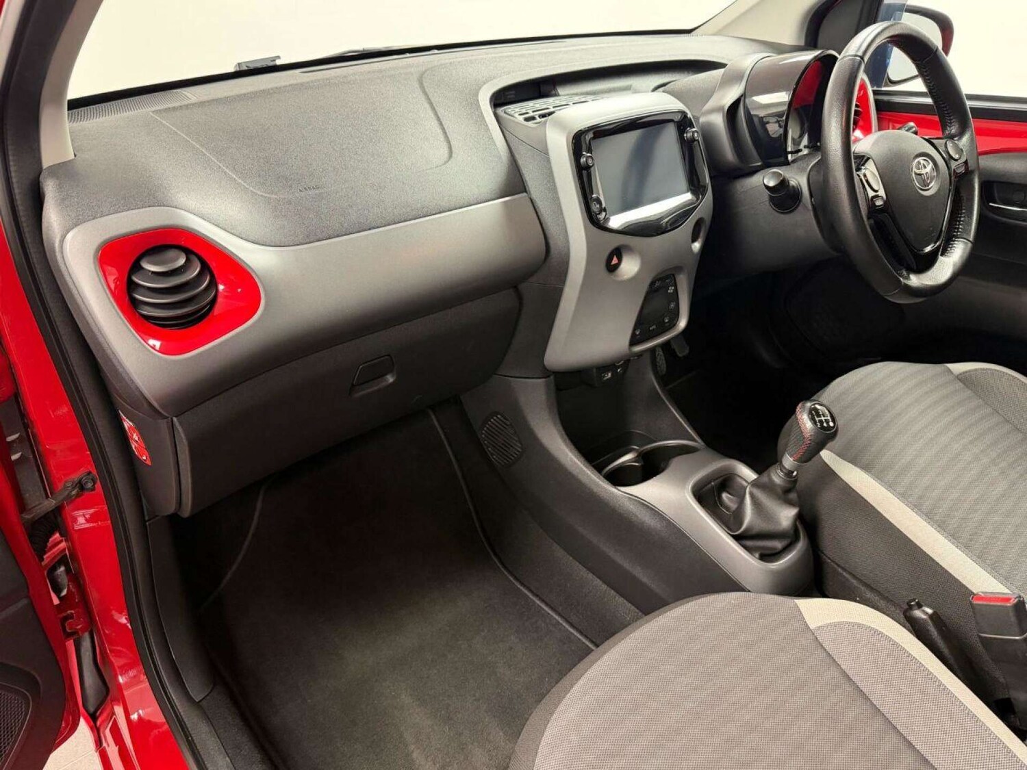 Used Toyota AYGO 2020 for sale - 77505995: Photo 9