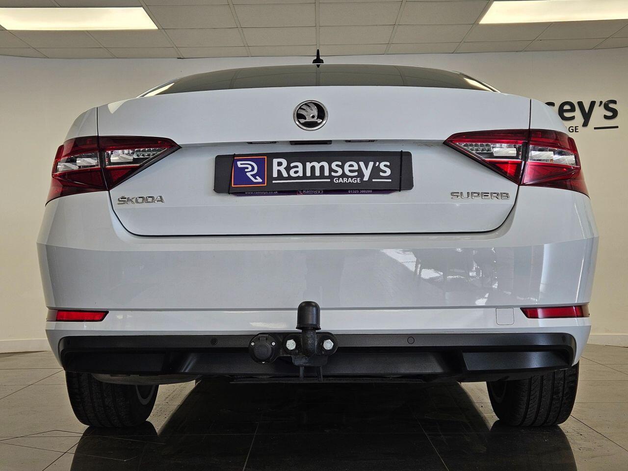 Used Skoda Superb 2017 for sale - 76561376: Photo 33