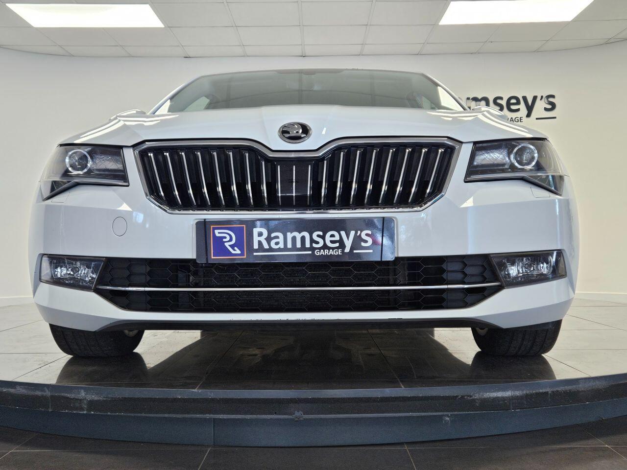 Used Skoda Superb 2017 for sale - 76561376: Photo 38