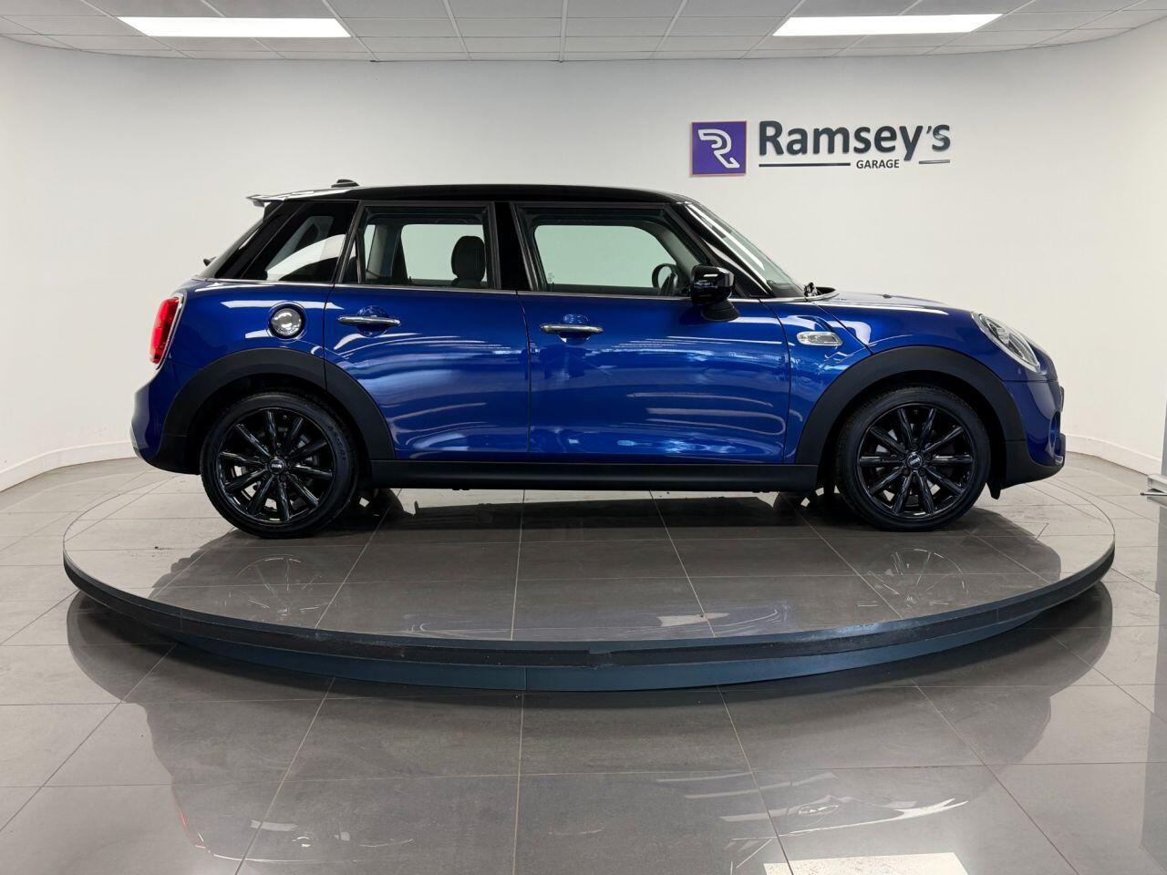 Used MINI Hatch 2019 for sale - 76701990: Photo 22