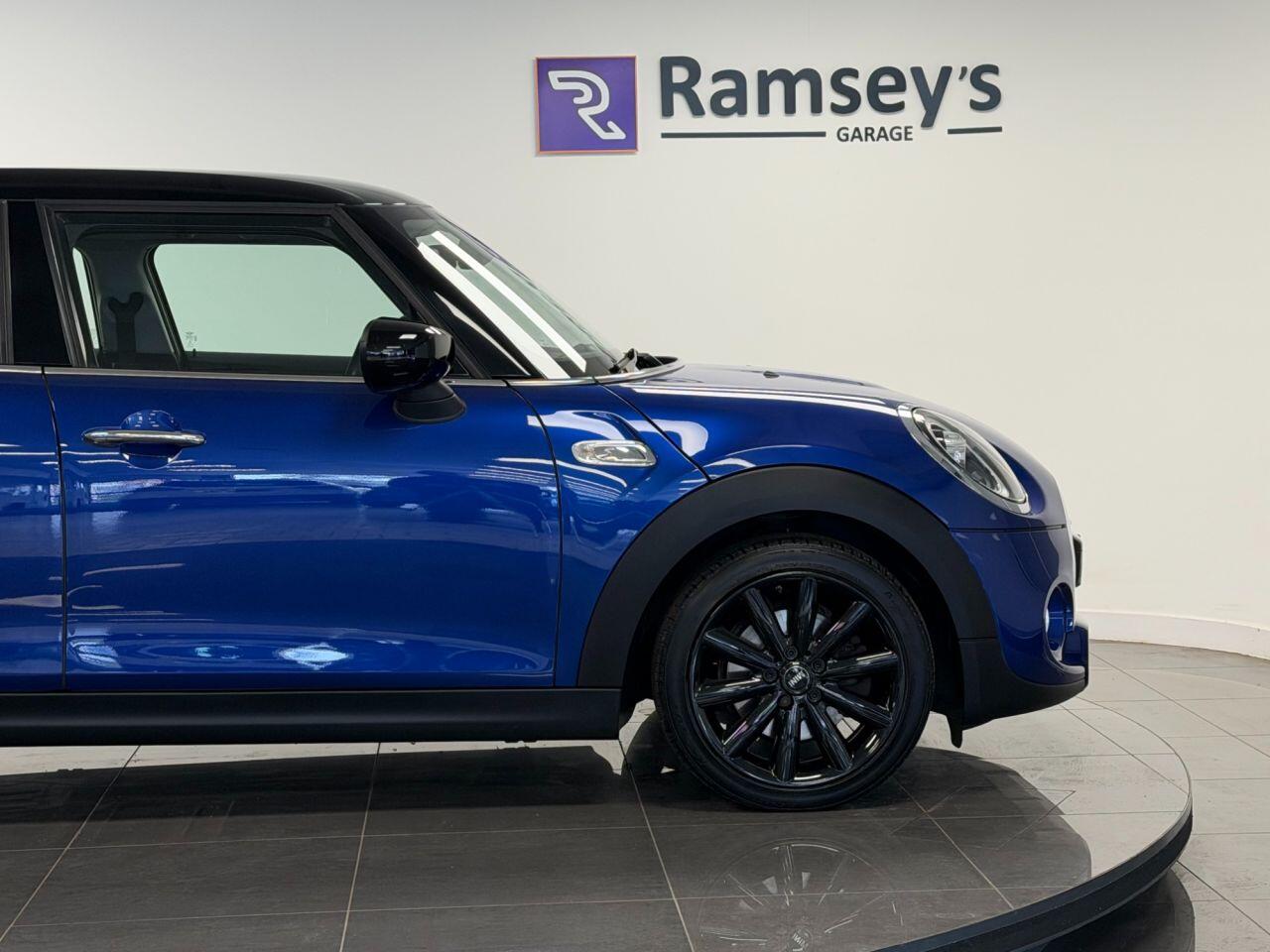 Used MINI Hatch 2019 for sale - 76701990: Photo 23