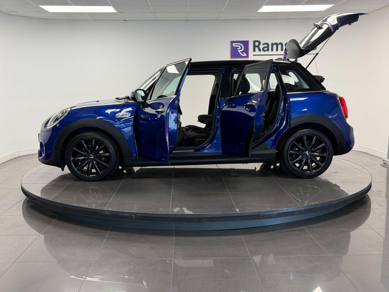 Used MINI Hatch 2019 for sale - 76701990: Photo 30