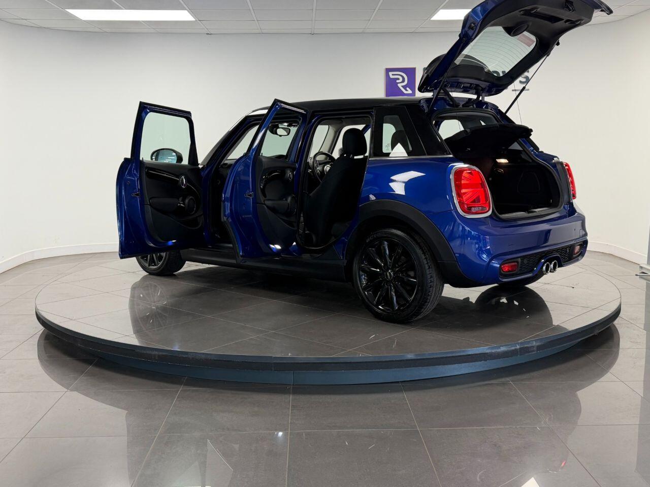 Used MINI Hatch 2019 for sale - 76701990: Photo 31