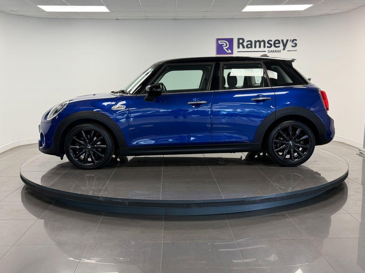 Used MINI Hatch 2019 for sale - 76701990: Photo 6