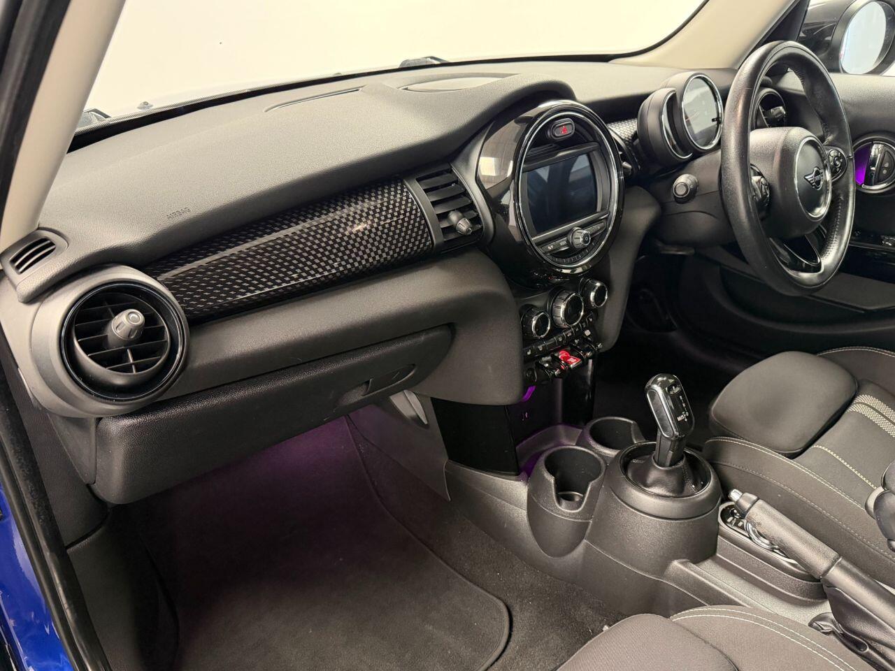 Used MINI Hatch 2019 for sale - 76701990: Photo 9