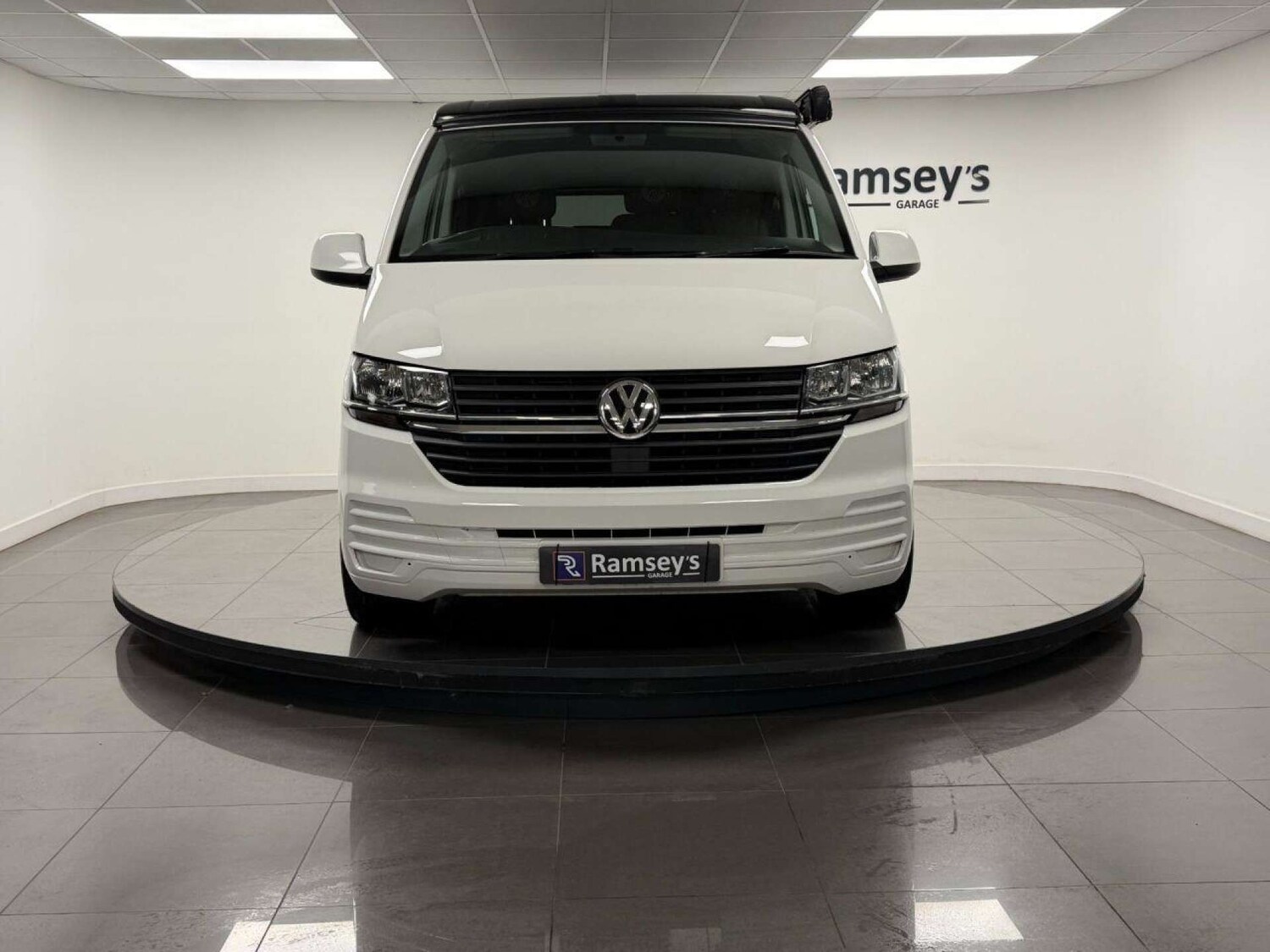 Used Volkswagen Transporter 2023 for sale - 77505989: Photo 25