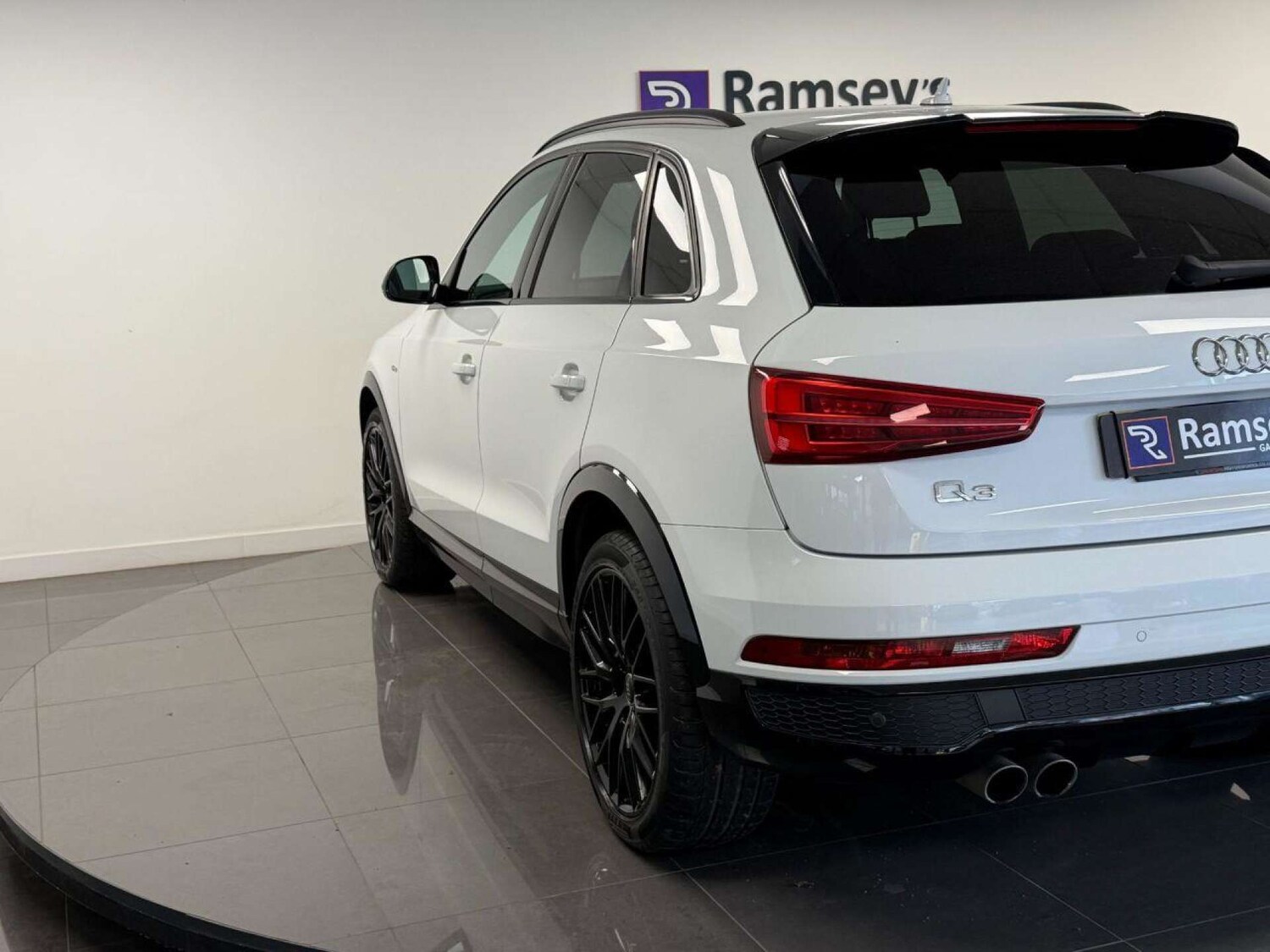 Used Audi Q3 2017 for sale - 77505996: Photo 31