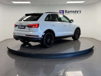 Used Audi Q3 2017 for sale - 77505996: Photo