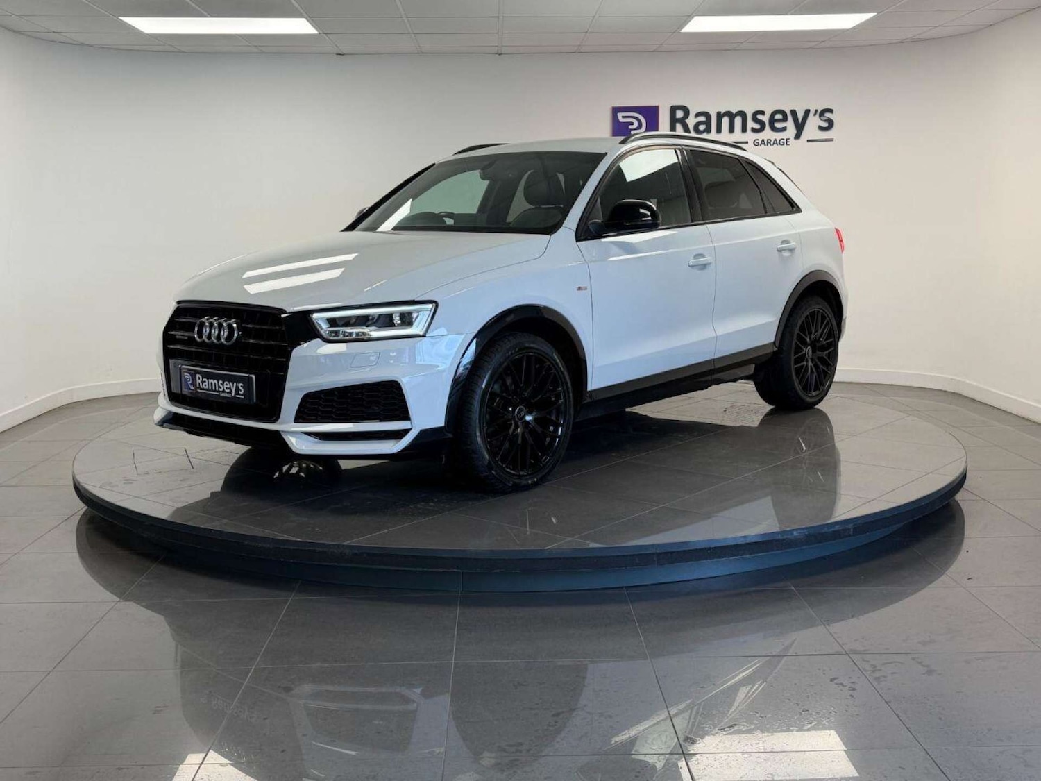 Used Audi Q3 2017 for sale - 77505996: Photo 7