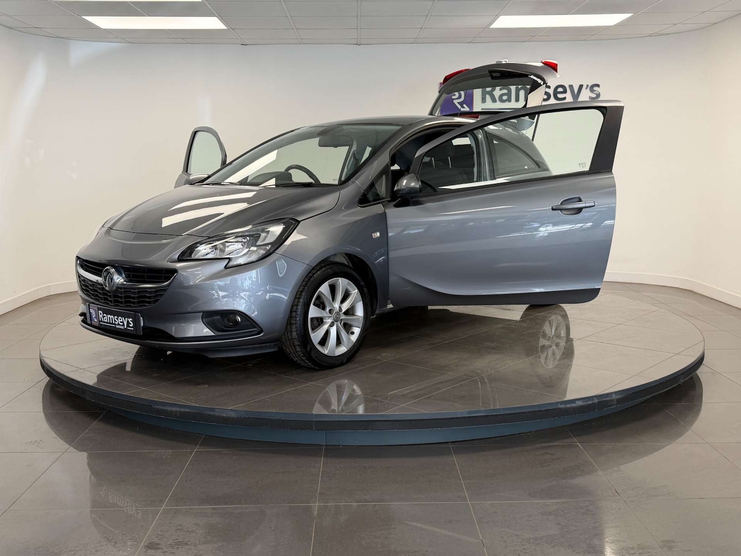 Used Vauxhall Corsa 2017 for sale - 77591947: Photo 29