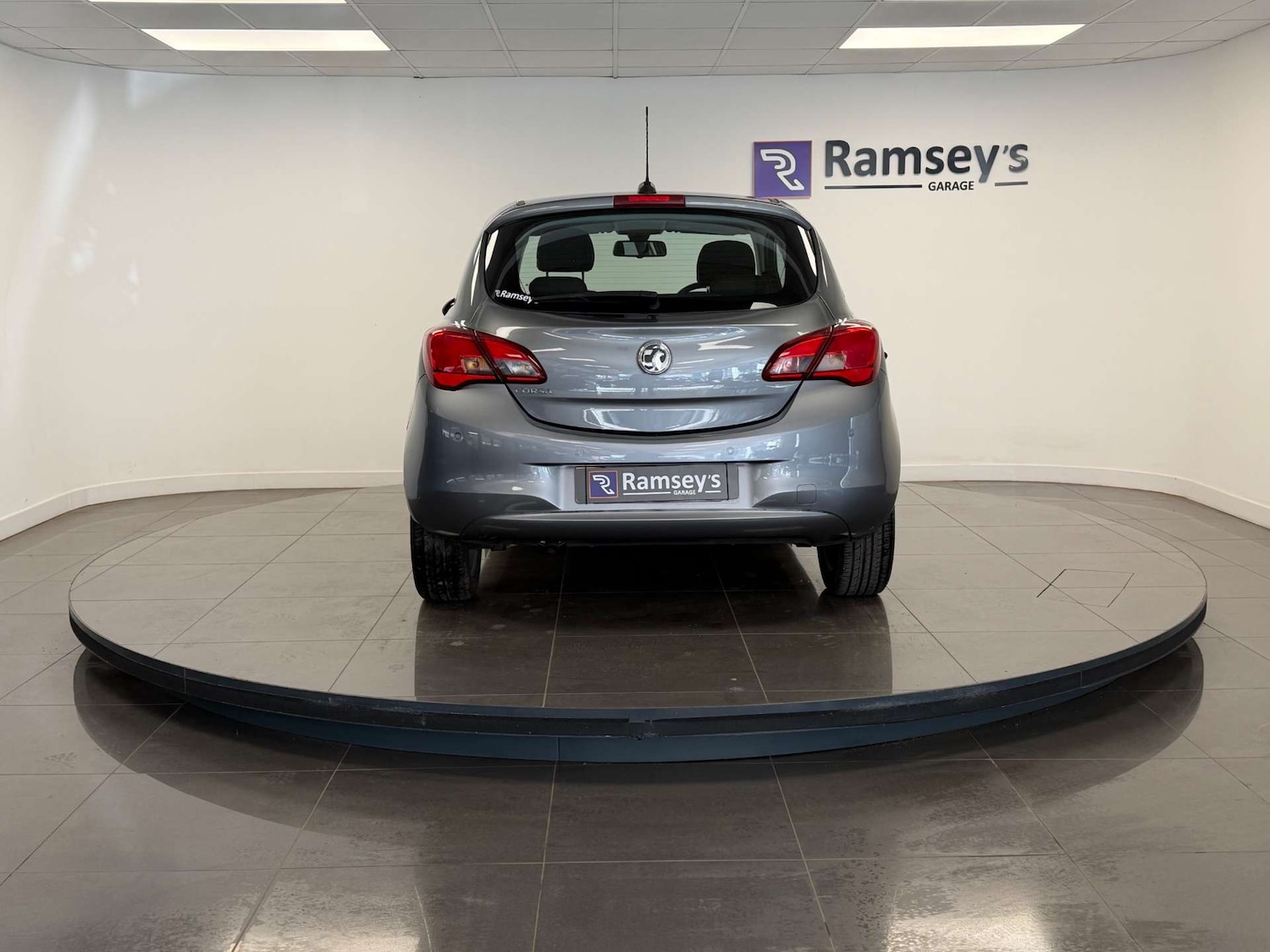 Used Vauxhall Corsa 2017 for sale - 77591947: Photo 6