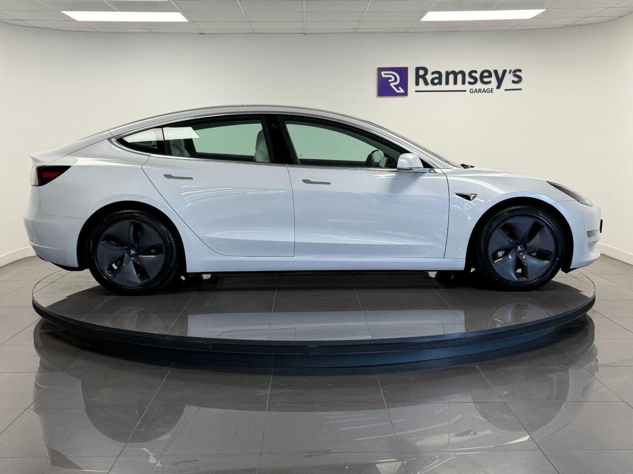 Used Tesla Model 3 2019 for sale - 76562000: Photo 22
