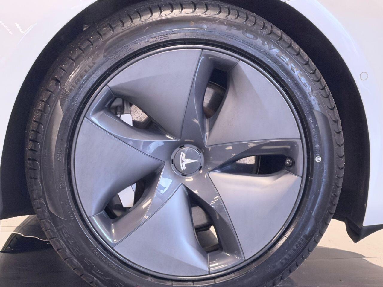 Used Tesla Model 3 2019 for sale - 76562000: Photo 26