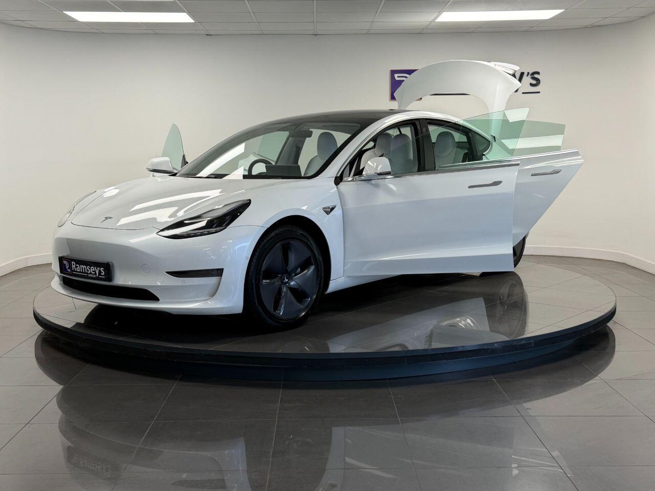 Used Tesla Model 3 2019 for sale - 76562000: Photo 28
