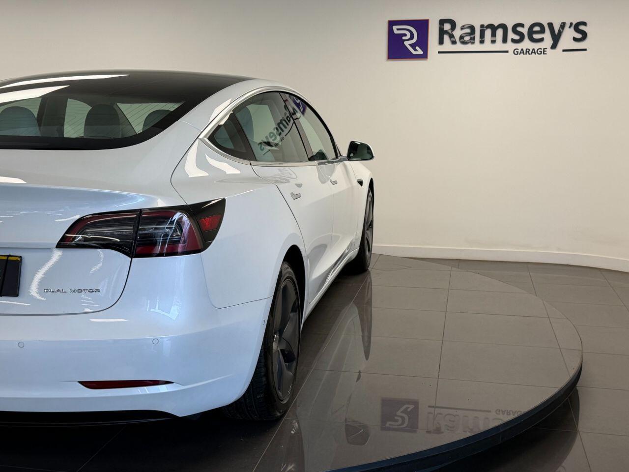 Used Tesla Model 3 2019 for sale - 76562000: Photo 33