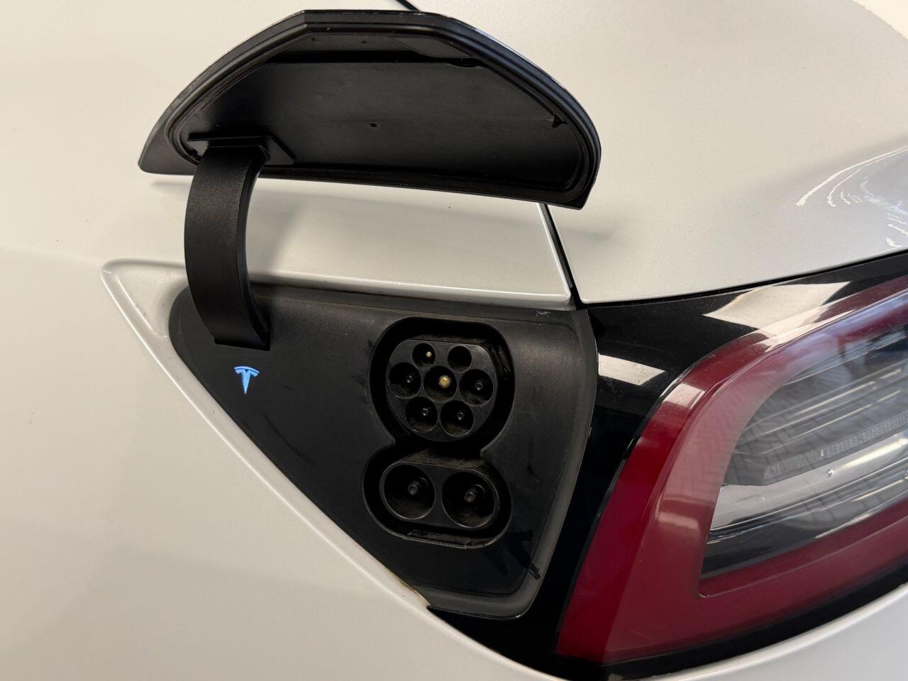 Used Tesla Model 3 2019 for sale - 76562000: Photo 35