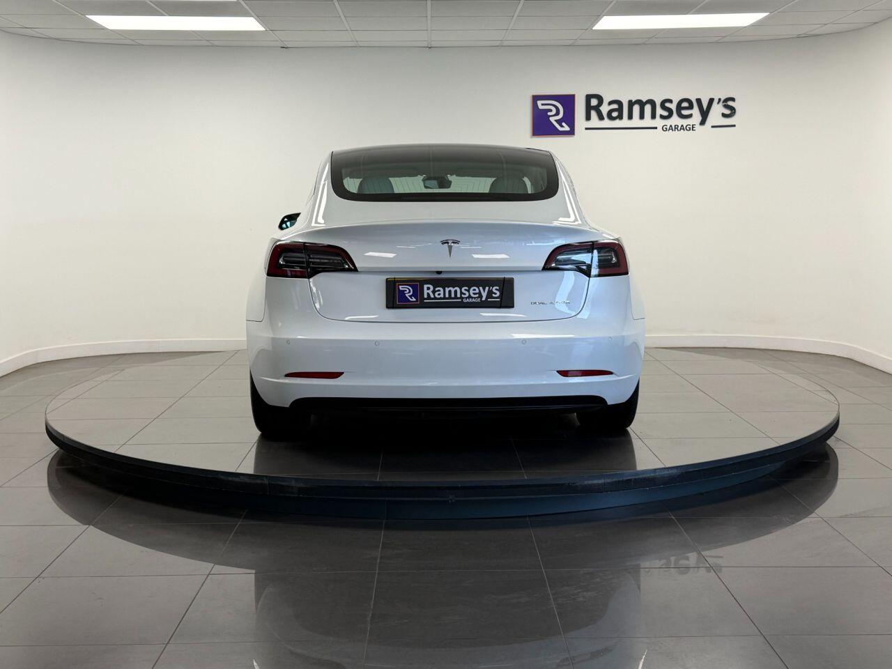 Used Tesla Model 3 2019 for sale - 76562000: Photo 5