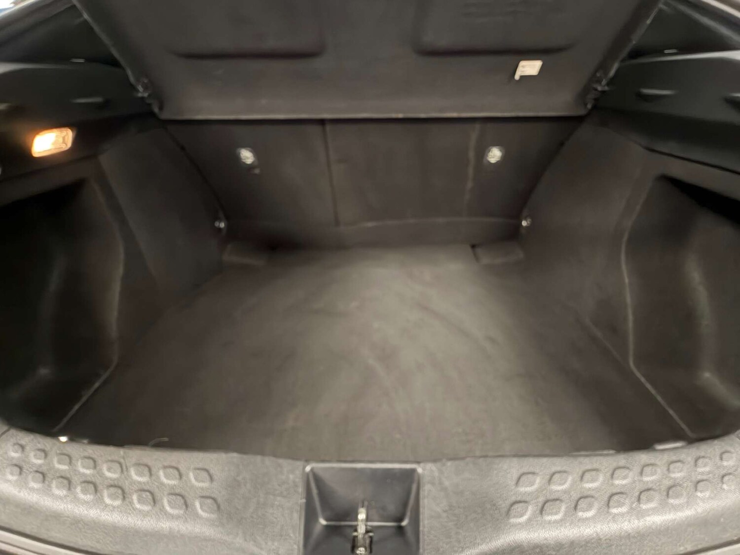 Used Toyota C-HR 2018 for sale - 77506005: Photo 12