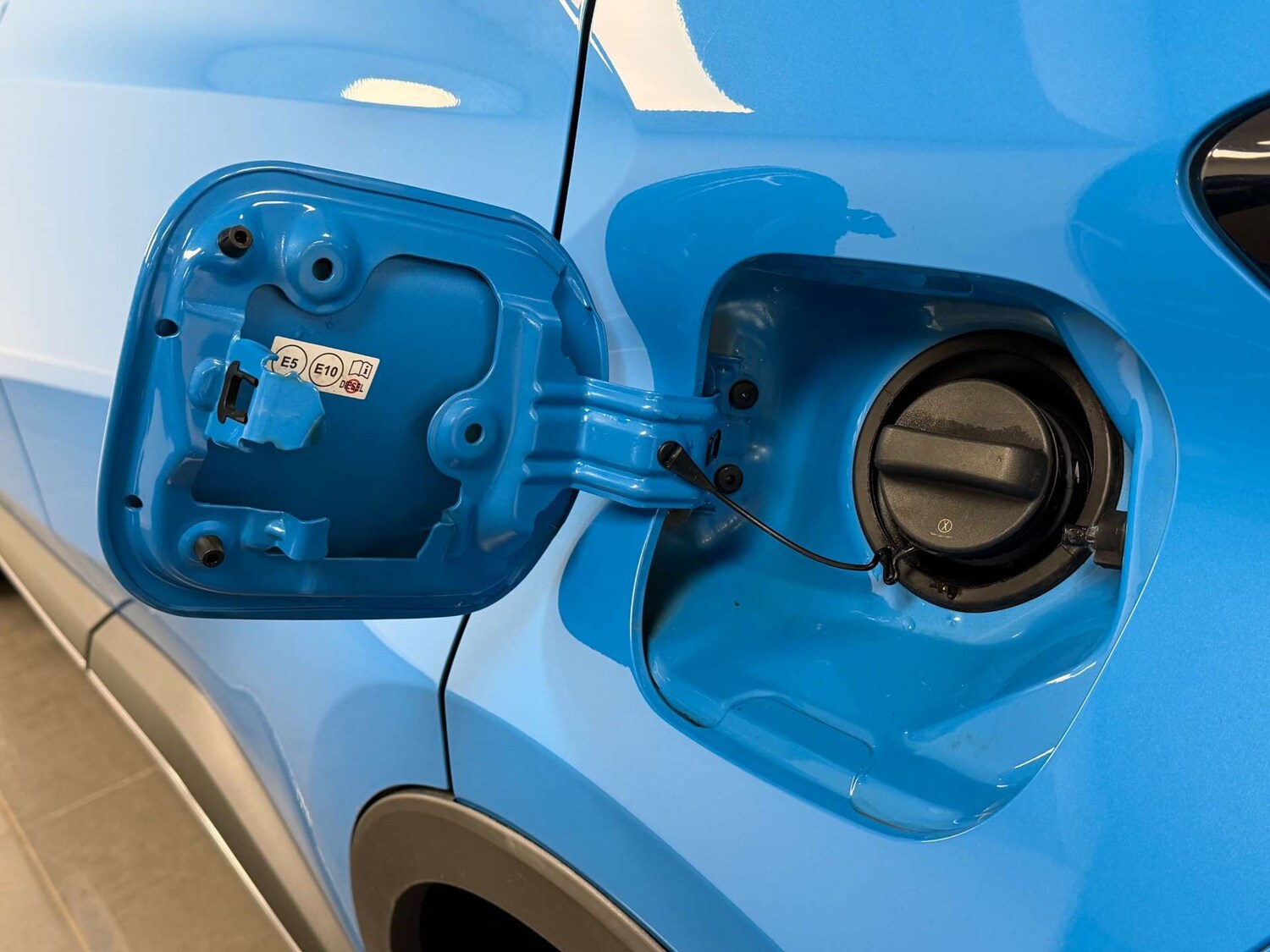 Used Toyota C-HR 2018 for sale - 77506005: Photo 36