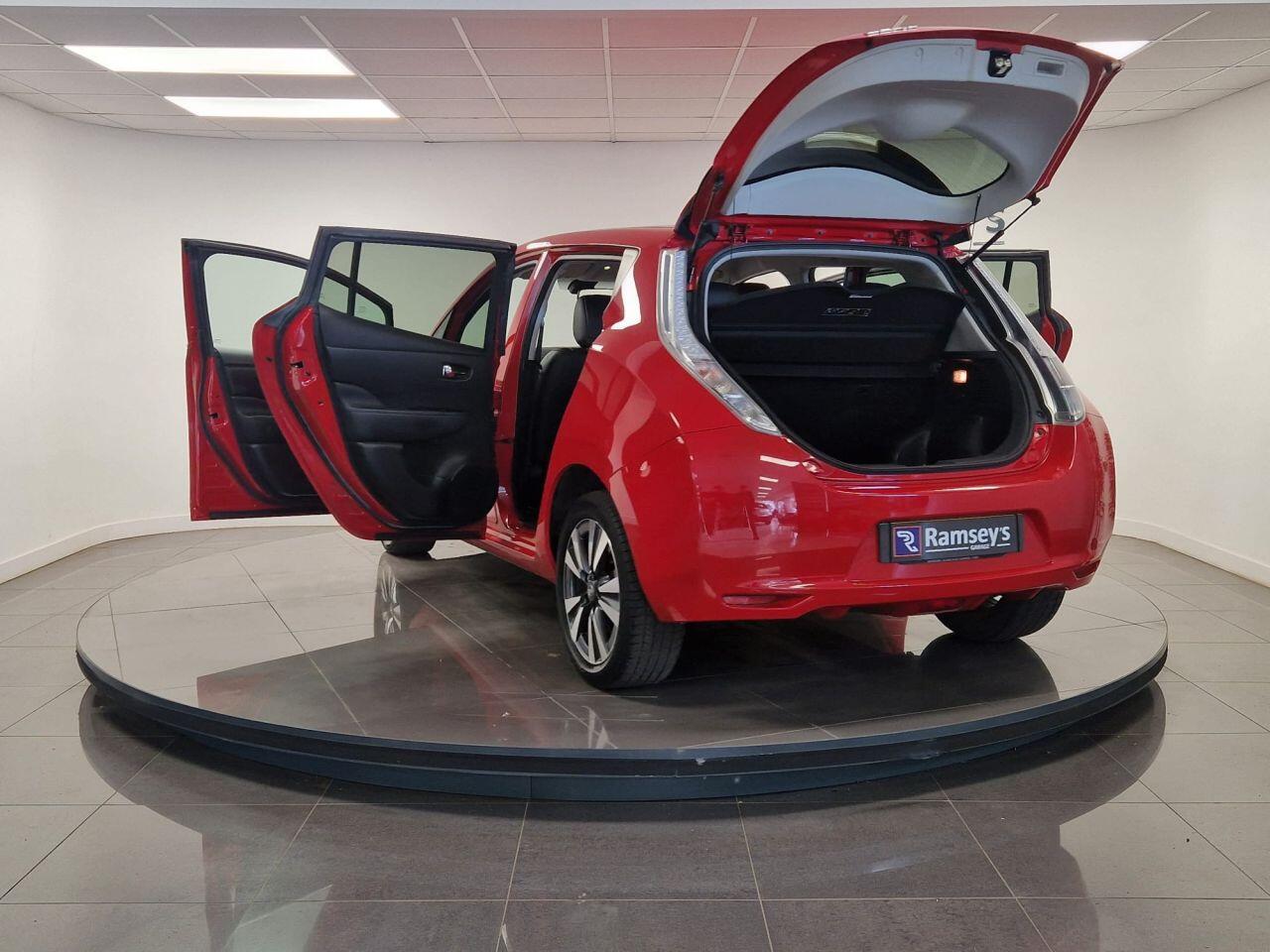 Used Nissan Leaf 2017 for sale - 76561939: Photo 25