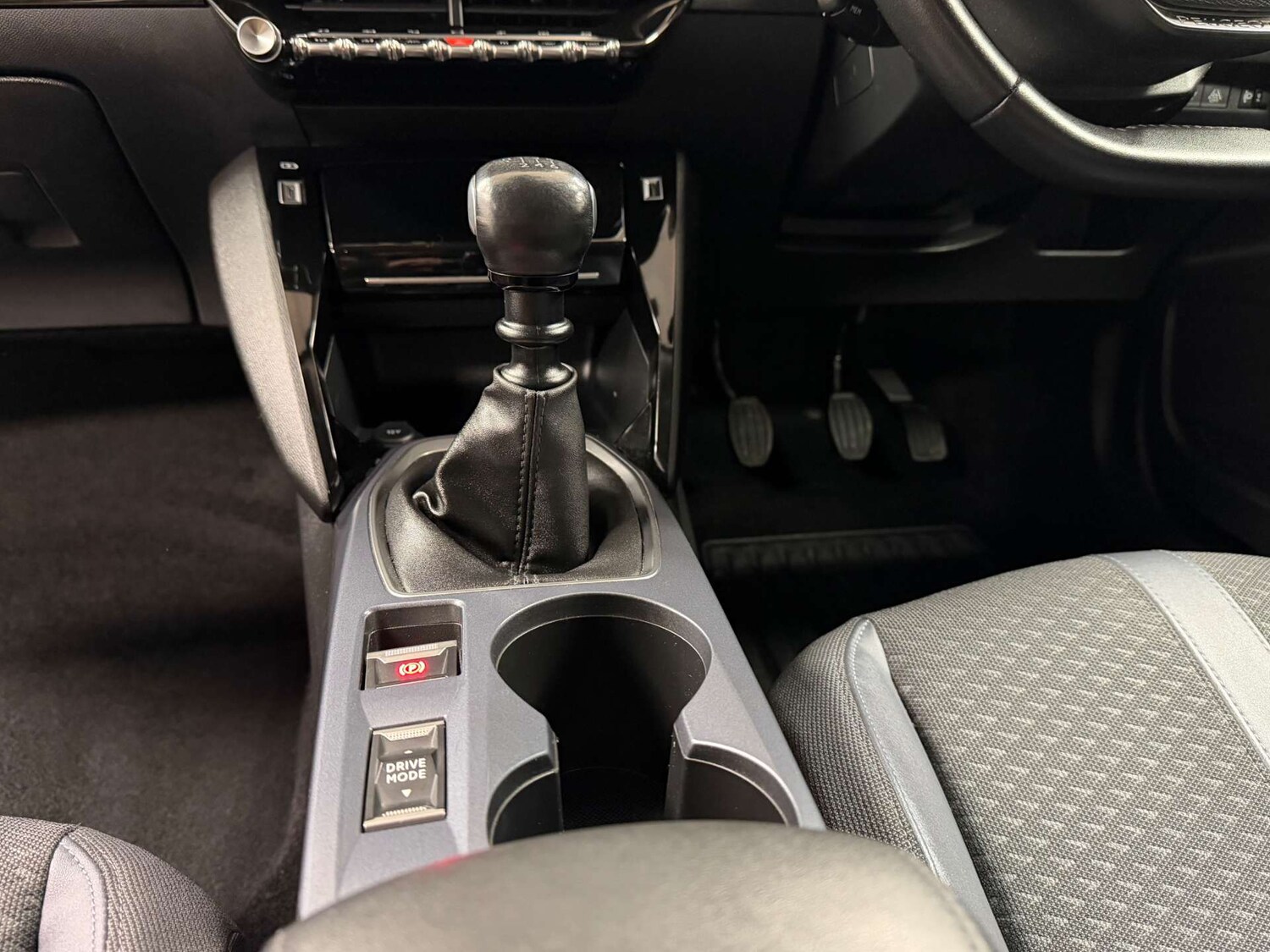 Used Peugeot 2008 2020 for sale - 77506003: Photo 19