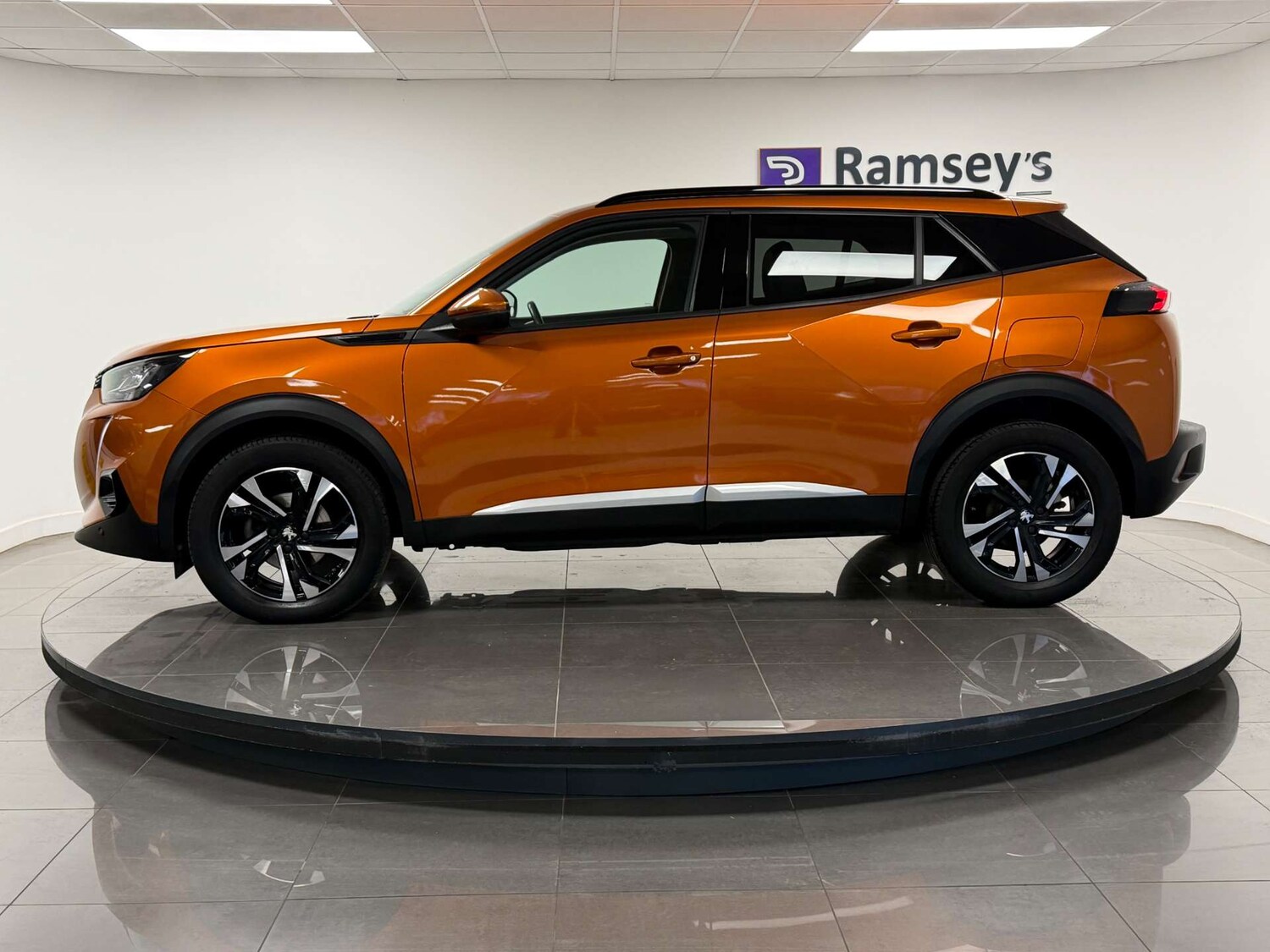 Used Peugeot 2008 2020 for sale - 77506003: Photo 7