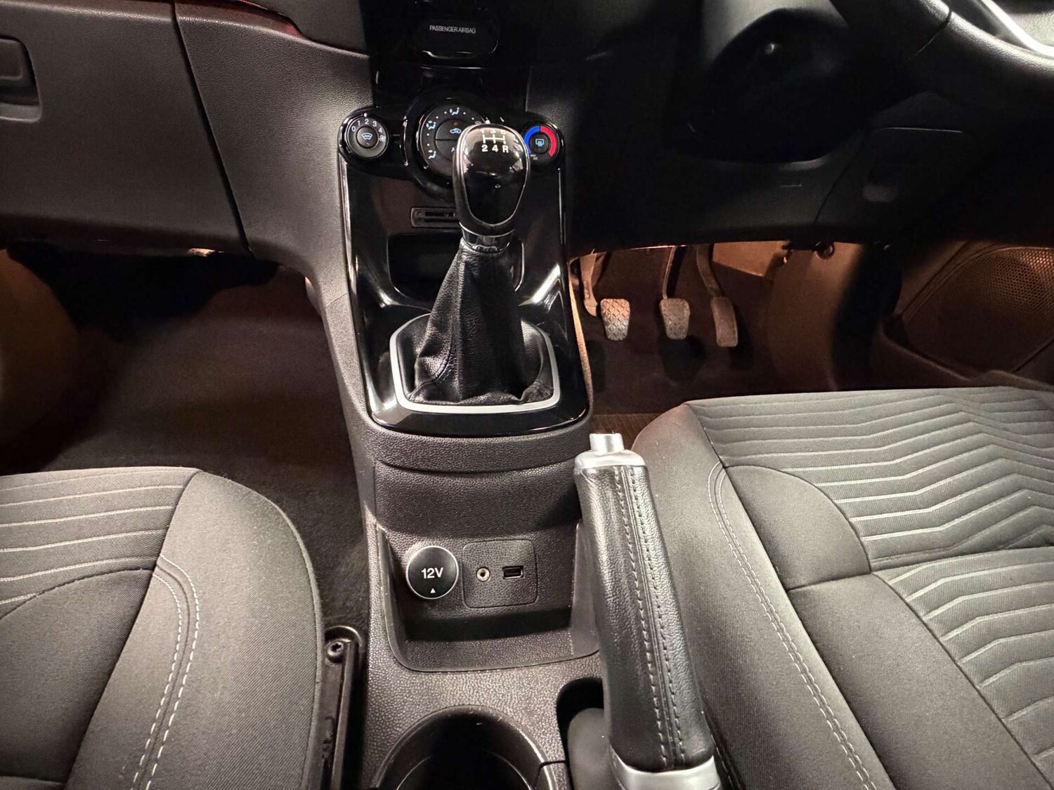 Used Ford Fiesta 2014 for sale - 77506002: Photo 18