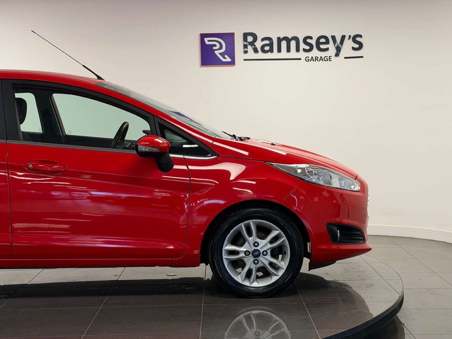 Used Ford Fiesta 2014 for sale - 77506002: Photo 22