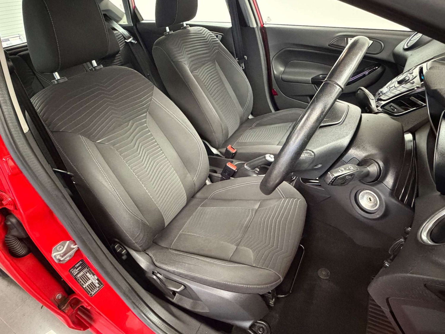 Used Ford Fiesta 2014 for sale - 77506002: Photo 3