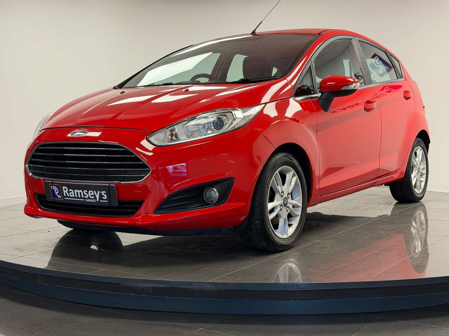 Used Ford Fiesta 2014 for sale - 77506002: Photo 38
