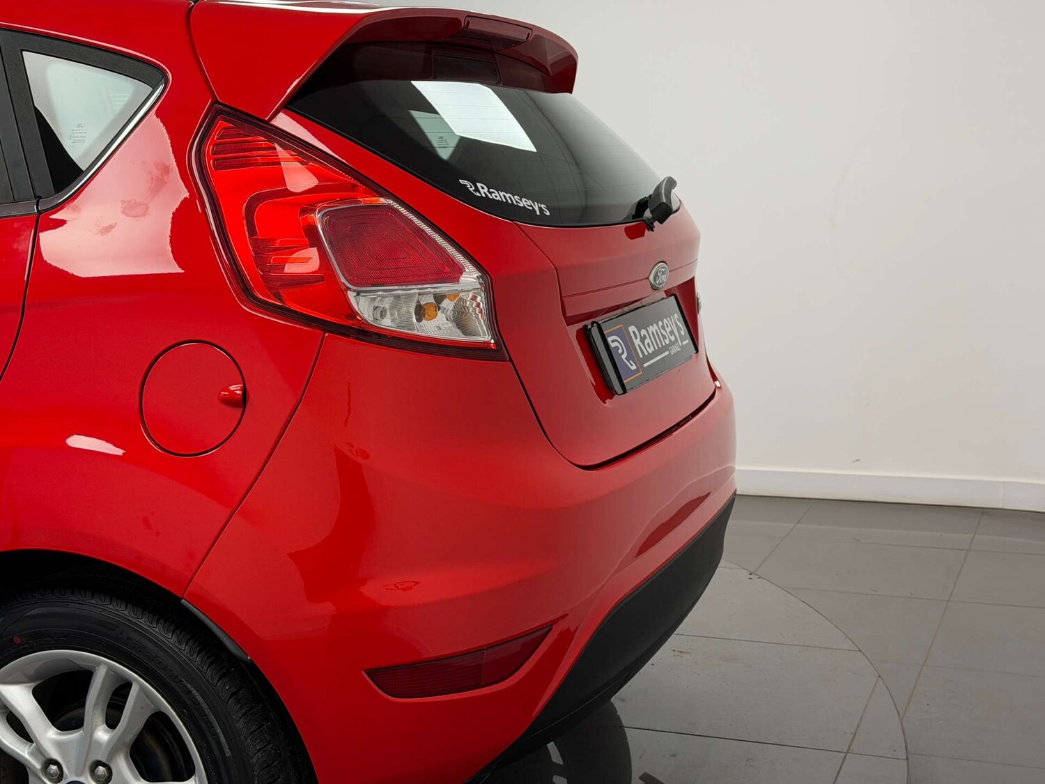 Used Ford Fiesta 2014 for sale - 77506002: Photo 39