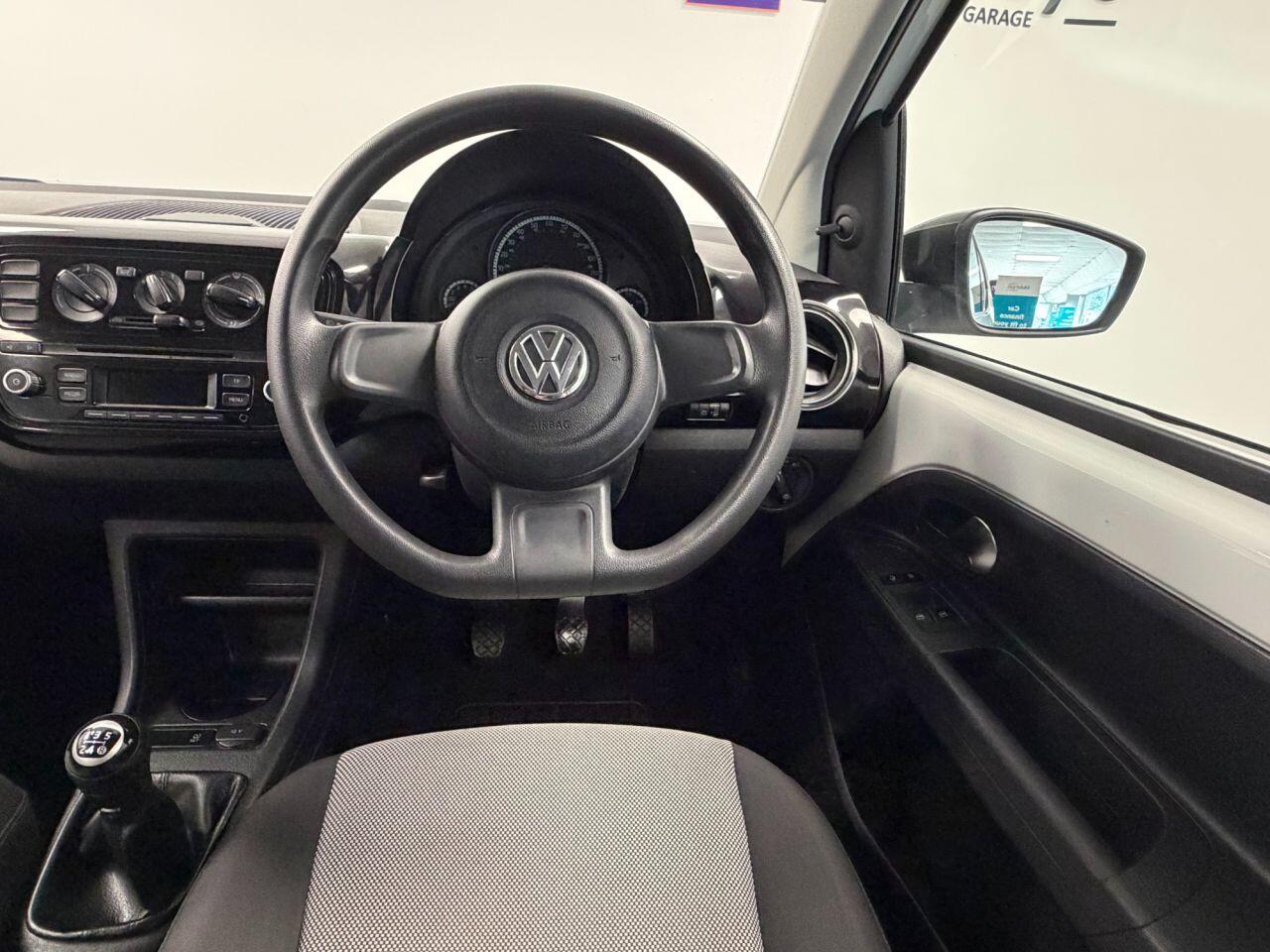 Used Volkswagen up! 2016 for sale - 77131998: Photo 2