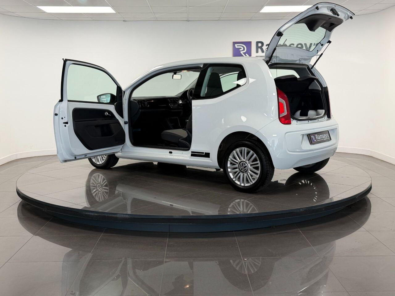 Used Volkswagen up! 2016 for sale - 77131998: Photo 30