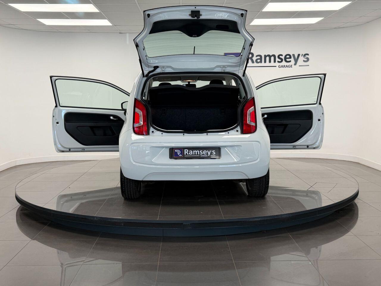 Used Volkswagen up! 2016 for sale - 77131998: Photo 31