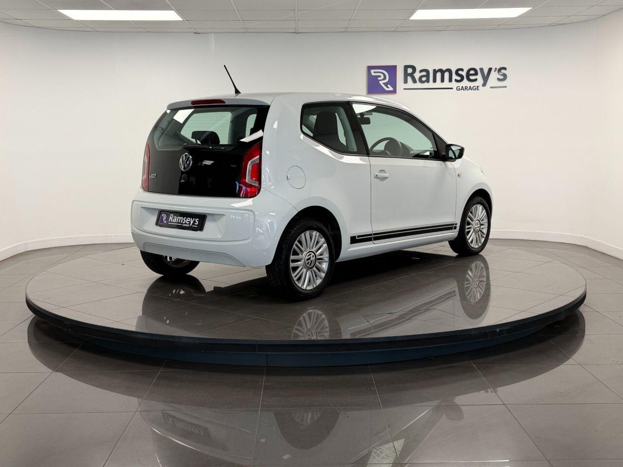 Used Volkswagen up! 2016 for sale - 77131998: Photo 9