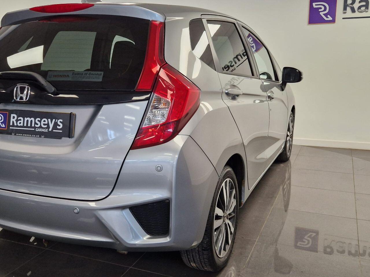 Used Honda Jazz 2016 for sale - 76560955: Photo 19