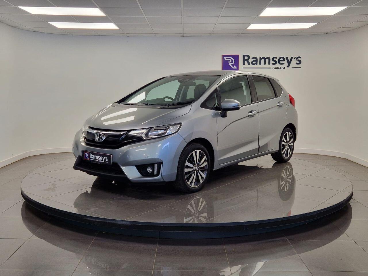 Used Honda Jazz 2016 for sale - 76560955: Photo 7