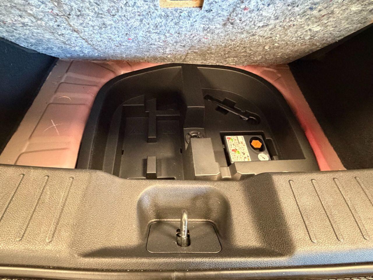 Used Nissan Juke 2023 for sale - 76561812: Photo 12