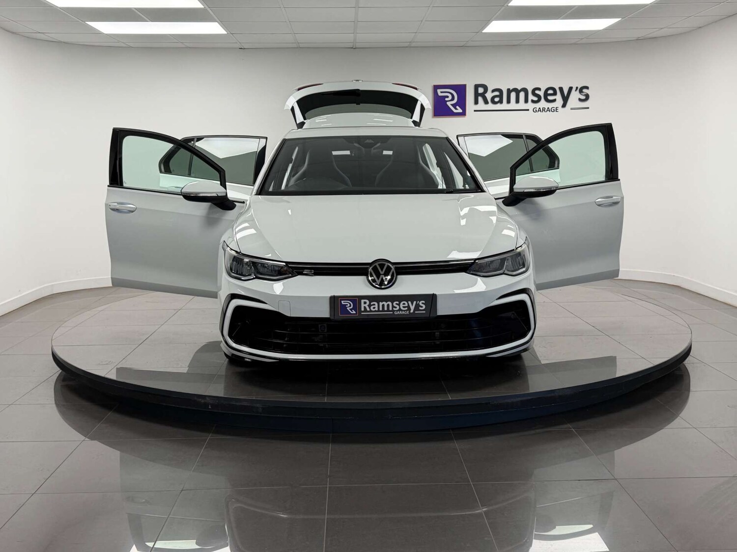 Used Volkswagen Golf 2021 for sale - 77506007: Photo 28