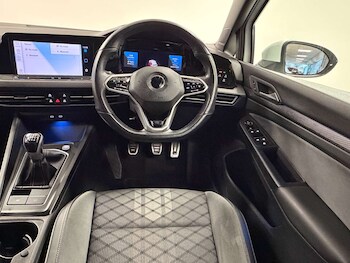 Used Volkswagen Golf 2021 for sale - 77506007: Photo