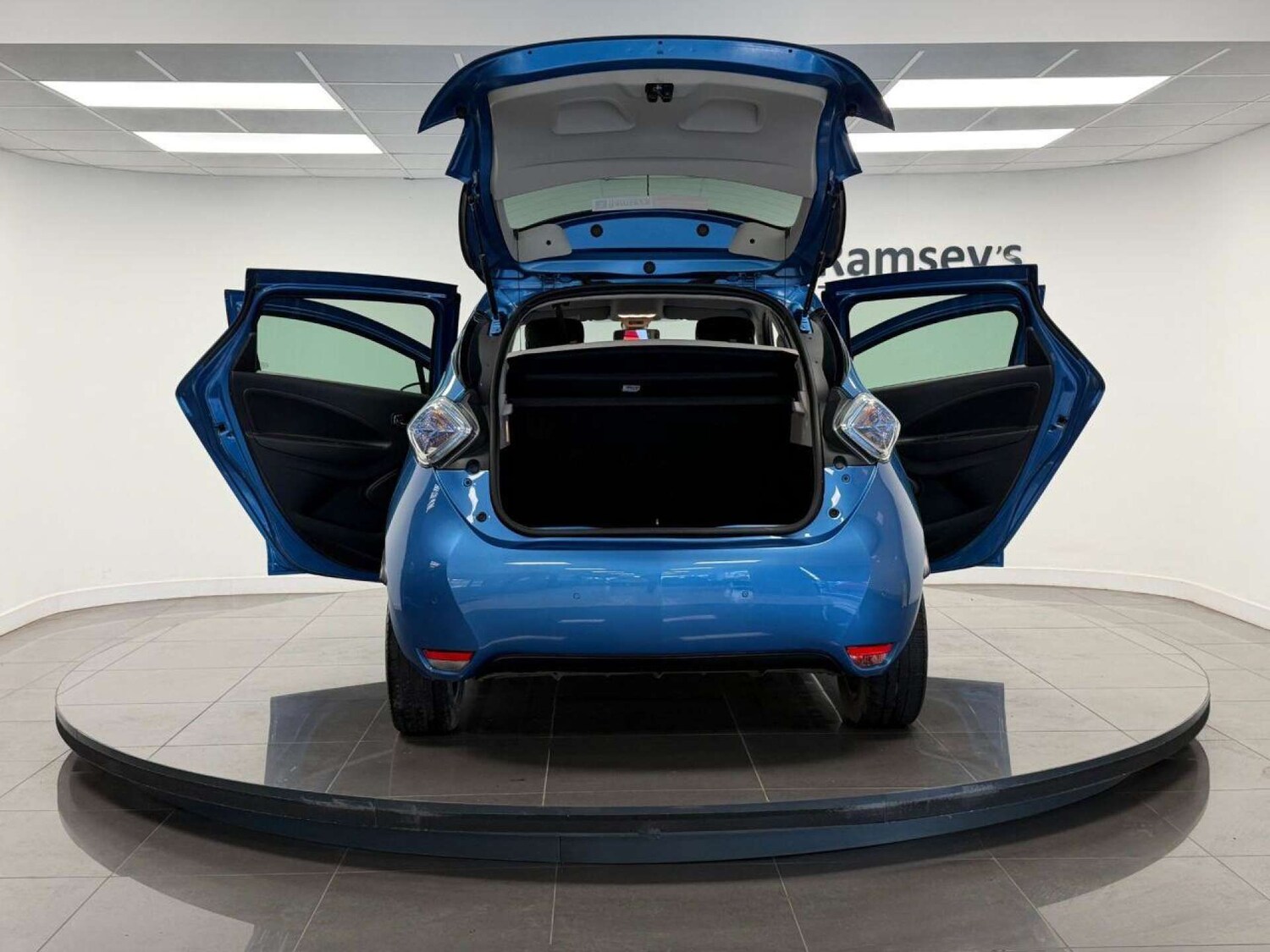 Used Renault Zoe 2018 for sale - 77505991: Photo 30