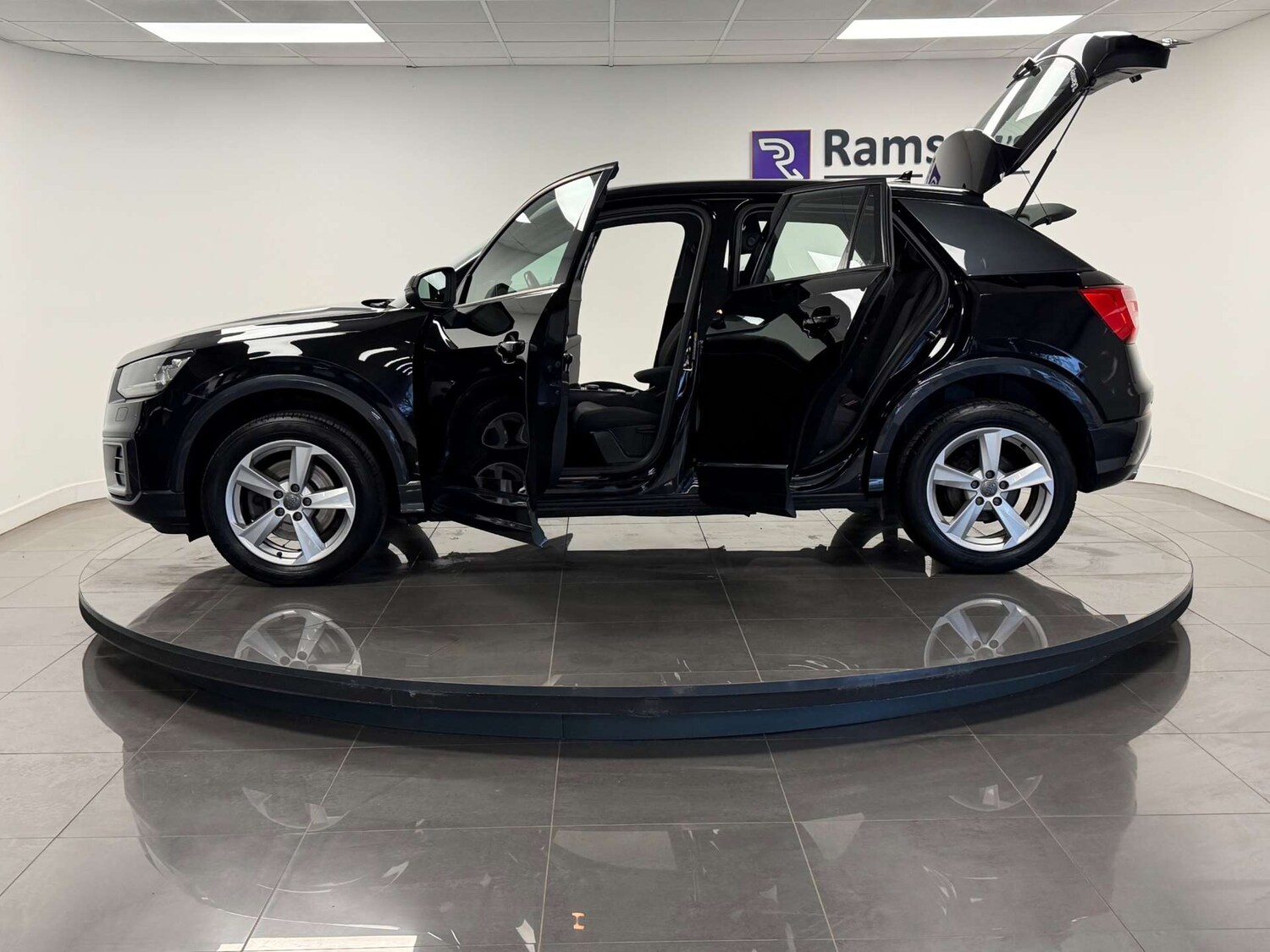 Used Audi Q2 2018 for sale - 77829937: Photo 31