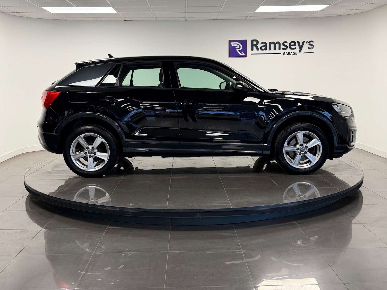 Used Audi Q2 2018 for sale - 77829937: Photo 4