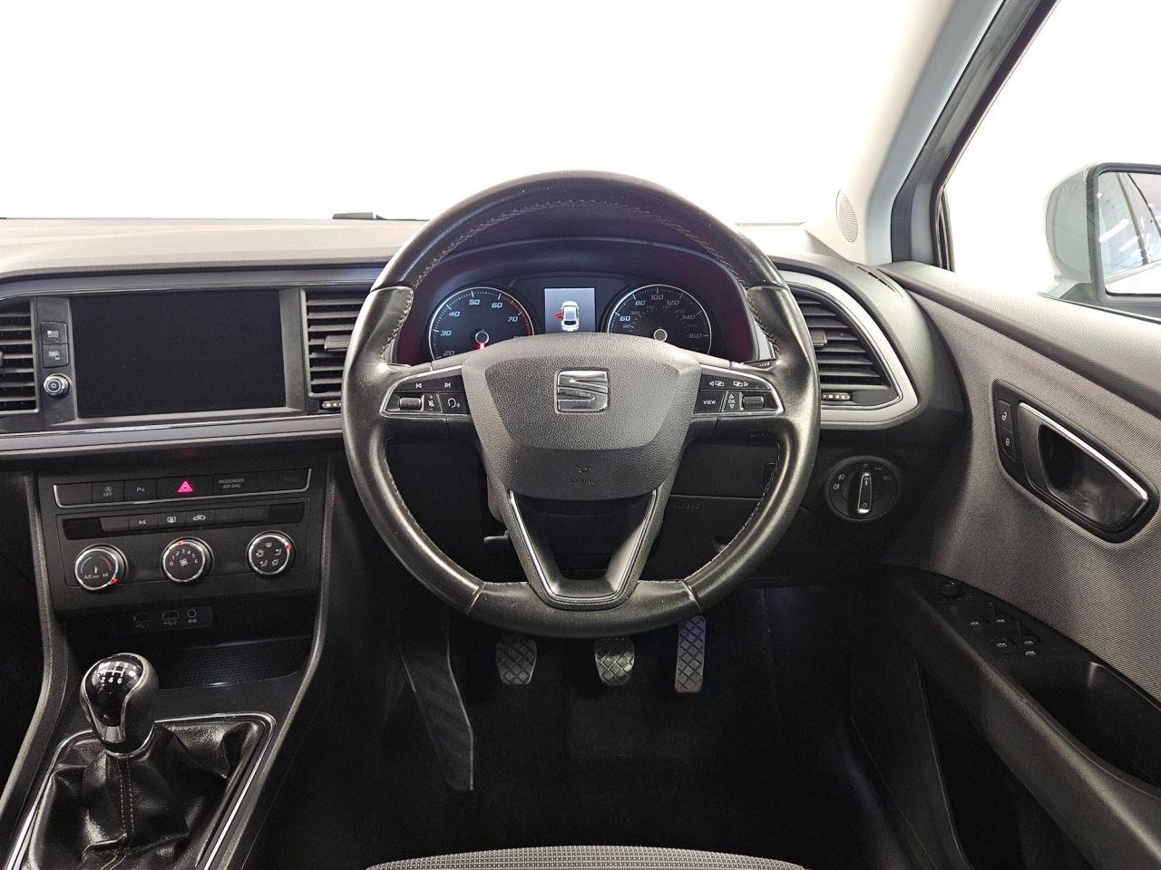 Used SEAT Leon 2020 for sale - 76561389: Photo 2