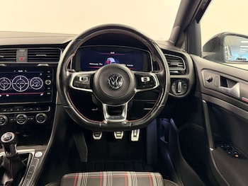 Used Volkswagen Golf 2019 for sale - 77578924: Photo