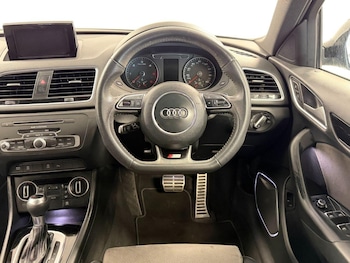 Used Audi Q3 2017 for sale - 76701609: Photo